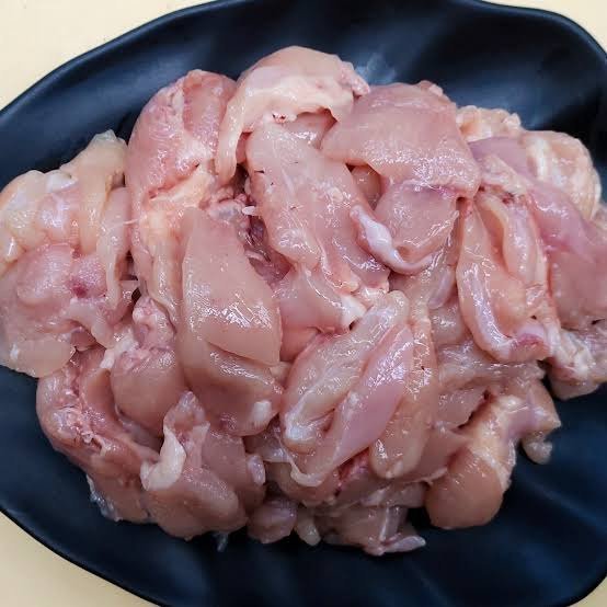 93399chicken-boneless-trimmings1768201626.jpeg